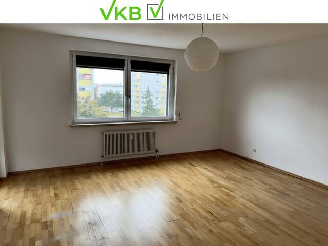 Immobilie in Wels - WELS | WIMPASSING: Helle 1-Zimmer-Wohnung mit Loggia in attraktiver Welser Stadtlage - Bild 2