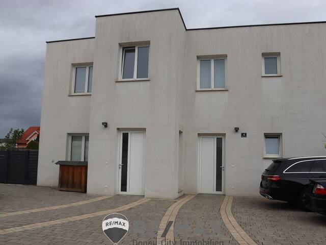 Immobilie in Wiener Neustadt - Ein- oder Zweifamilienhaus! - Bild 1