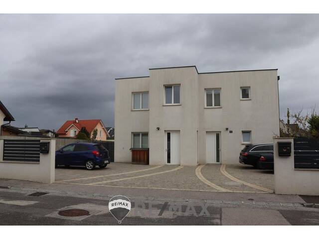 Immobilie in Wiener Neustadt - Ein- oder Zweifamilienhaus! - Bild 3