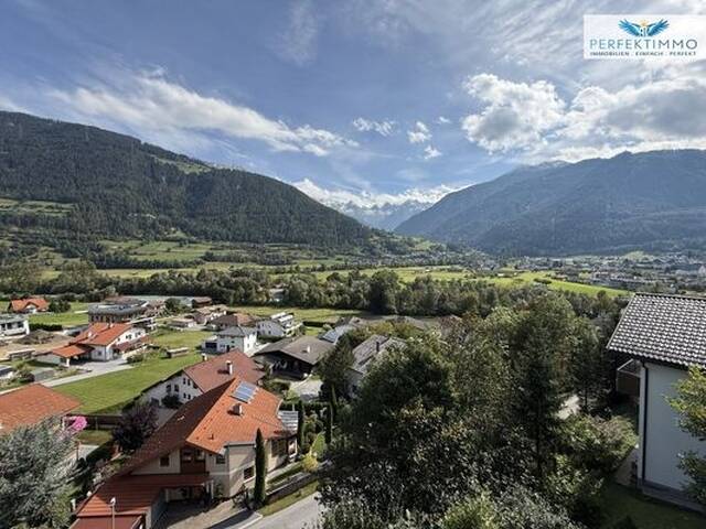 Immobilie in Prutz - Jetzt nach Preisreduktion noch attraktiver: Doppelhaus mit Traumaussicht - Bild 2