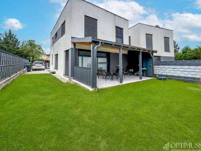 Immobilie in Strasshof an der Nordbahn - EXKLUSIVES ,MODERNES WOHNEN IM 4 ZIMMER EINFAMILIENHAUS IN STRASSHOF AN DER NORDBAHN !!! - Bild 0