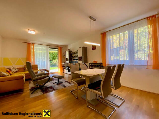 Immobilie in Hall in Tirol - Gartenliebhaber aufgepasst: neuwertige 2-Zimmer-Gartenwohnung in Zentrumsnähe von Hall - Bild 1