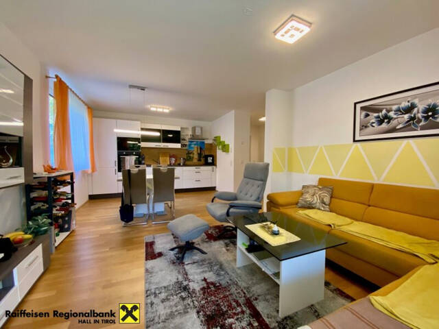 Immobilie in Hall in Tirol - Gartenliebhaber aufgepasst: neuwertige 2-Zimmer-Gartenwohnung in Zentrumsnähe von Hall - Bild 3