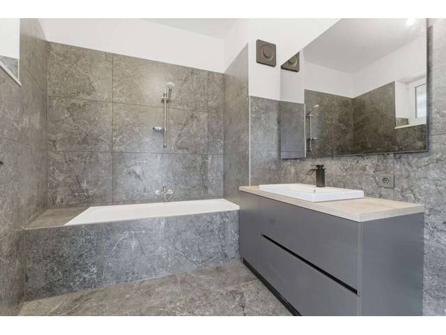 Immobilie in Raaba - Wunderschöne Wohnung in St.Peter/Raaba mit Tiefgaragenplatz - Bild 1