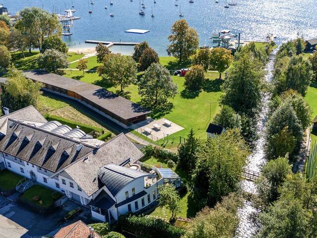 Immobilie in Mondsee - PREMIUM Wohnen am Mondsee - im Seepark - Haus im Haus - 270 m² Wohnfläche, Wintergarten, Eigengarten und Garage - Bild 2