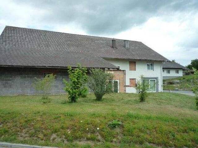 Immobilie in Vöcklamarkt - Neuanfang für 2026!????? Hier für Sie im Attergau! Leben und Arbeiten für Selbstständige und Familie zum Wohnen! - Bild 1