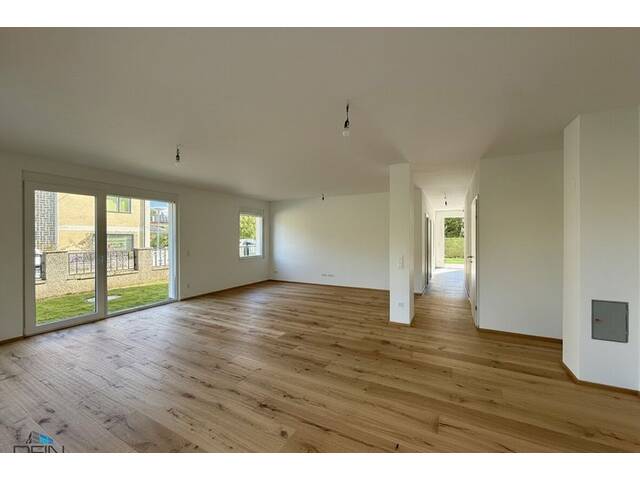 Immobilie in Markgrafneusiedl - PREISREDUKTION! TRAUMHAFTE 5 ZIMMER DOPPELHAUSHÄLFTEN MIT EIGENGÄRTEN IN MARKGRAFNEUSIEDL! - Bild 4