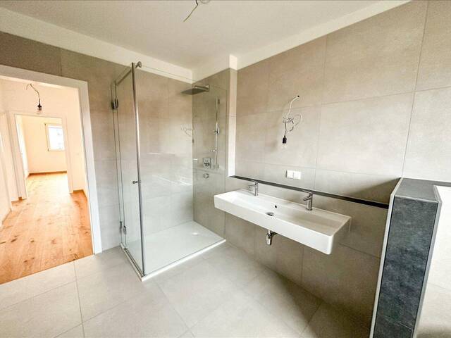 Immobilie in Langenzersdorf - WOHNEN IM FAMILIENFREUNDLICHEN LANGENZERSDORF VOR DEN TOREN WIENS - auf Baurechtsgrund - Bild 4