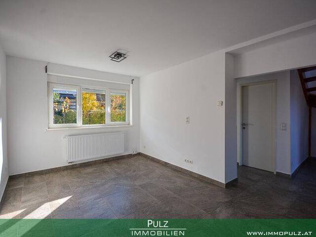 Immobilie in Hinterbrühl - Helles, komfortables ECK-REIHENHAUS - Bild 3