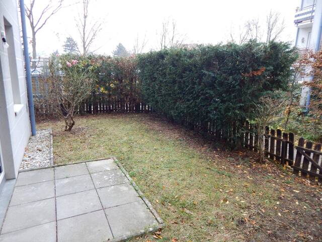 Immobilie in Hollabrunn - PROVISIONSFREIE, TRAUMHAFTE, SEHR GEPFLEGTE 2-ZIMMER-GARTENWOHNUNG IN TOPLAGE IM ZENTRUM - Bild 1