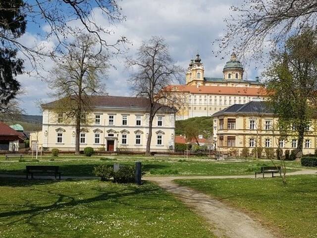 Immobilie in Melk - Altbau-Juwel mit Garten und Panoramablick auf Stift Melk - Bild 2