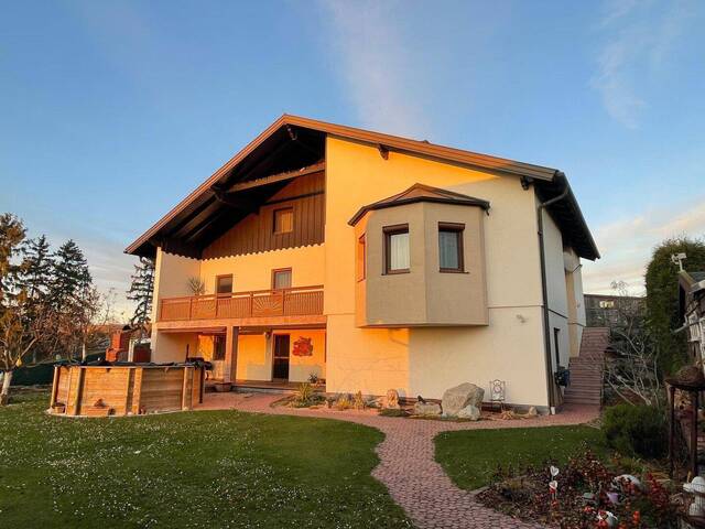 Immobilie in Siebenhirten - [Kaufanbot erhalten] Ihr Traumhaus in Siebenhirten: 7 Zimmer, 250 m² für nur 395.000 €! - Bild 0