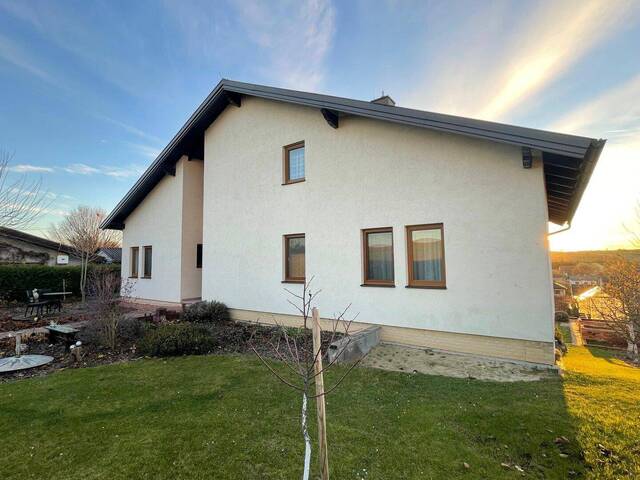 Immobilie in Siebenhirten - [Kaufanbot erhalten] Ihr Traumhaus in Siebenhirten: 7 Zimmer, 250 m² für nur 395.000 €! - Bild 1