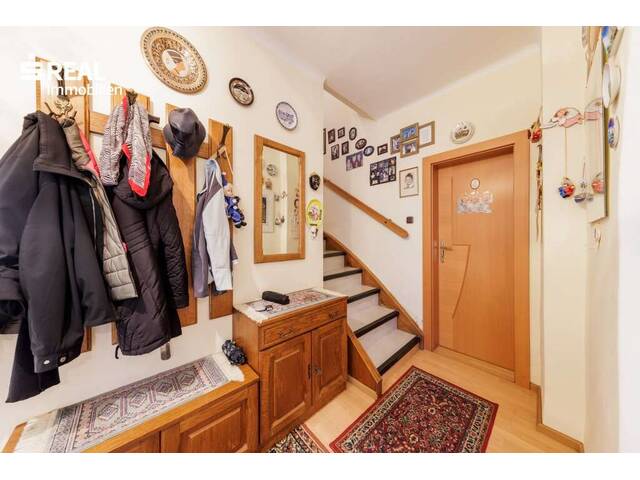 Immobilie in Stetten - charmantes 7 Zimmer-Einfamilienhaus mit großem Garten - Bild 3