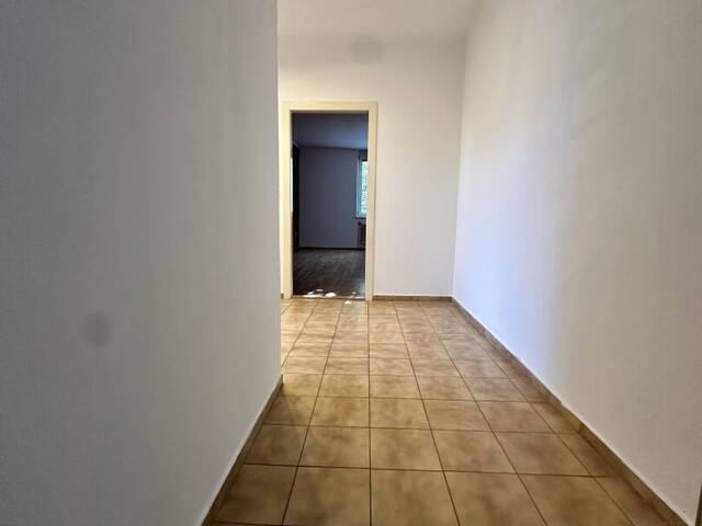 Immobilie in Mödling - Charmante Terrassenwohnung in Mödling - Ihr neues Zuhause mit Garten und Balkon! - Bild 1
