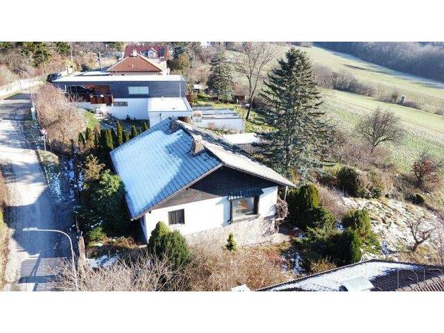 Immobilie in Kirchbach - DB IMMOBILIEN | Einfamilienhaus mit Fernblick und großem Potenzial - Bild 0