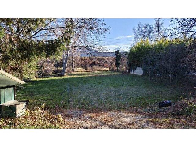 Immobilie in Ternitz - DB IMMOBILIEN | Großzügiges Wohnhaus mit zwei Wohneinheiten, einem Café und zusätzlichem Bauland in Ternitz - Bild 2