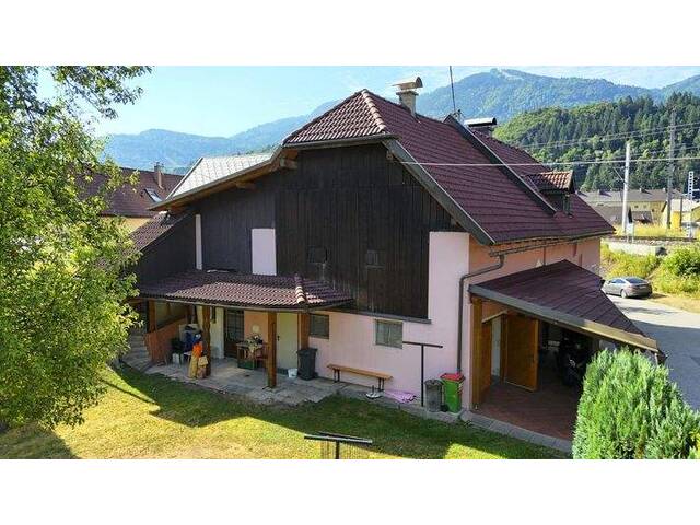 Immobilie in Arnoldstein - Preisgesenkt - Sonniges Zuhause mit Potenzial - Haus mit Stadl, Garten und Top-Anbindung in Arnoldstein - Bild 1