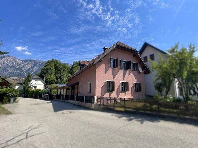 Immobilie in Arnoldstein - Preisgesenkt - Sonniges Zuhause mit Potenzial - Haus mit Stadl, Garten und Top-Anbindung in Arnoldstein - Bild 3