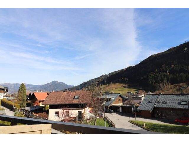 Immobilie in Kaprun - Attraktives Ferienapartment mit großem Balkon und 2 Parkplätzen in Kaprun - Bild 4