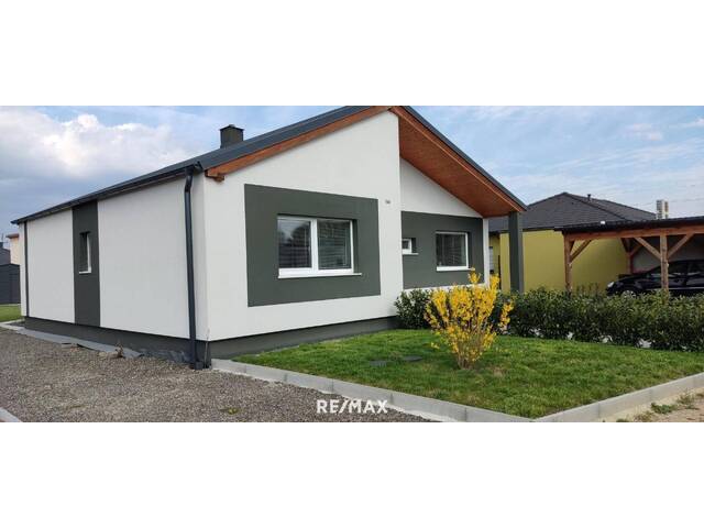 Immobilie in Großkrut - Modernes Traumhaus in ruhiger Lage - Bild 0