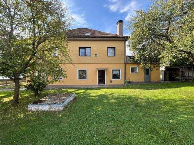 Immobilie in Persenbeug - NEUER PREIS! Idyllisches Haus mit 2 Wohneinheiten in einzigartiger Lage an der Donau Persenbeug Zentrum - möchte aus dem Dornröschenschlaf geweckt wer - Bild 3