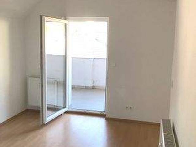 Immobilie in Gleisdorf - Großzügige 3-Zimmer-Wohnung mit Loggia – hell und stadtnah - Bild 3