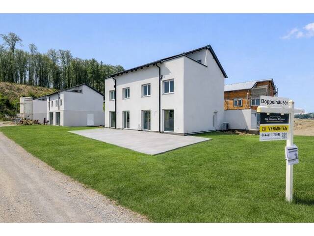 Immobilie in Attnang-Puchheim - Leistbare Neubau Doppelhäuser 128 m², Kauf ab nur € 1.505,- /Monat, hohe Förderung fix 1,5%/20 J., Galerie, Dachterrasse, Eigengarten, Einzelgarage - Bild 3