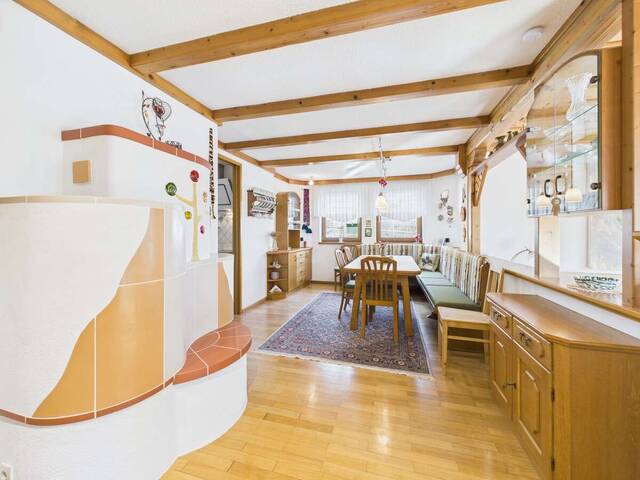 Immobilie in Malta - Gepflegtes Einfamilienhaus mit vielseitiger Raumaufteilung und liebevoller Gartenanlage - Bild 2