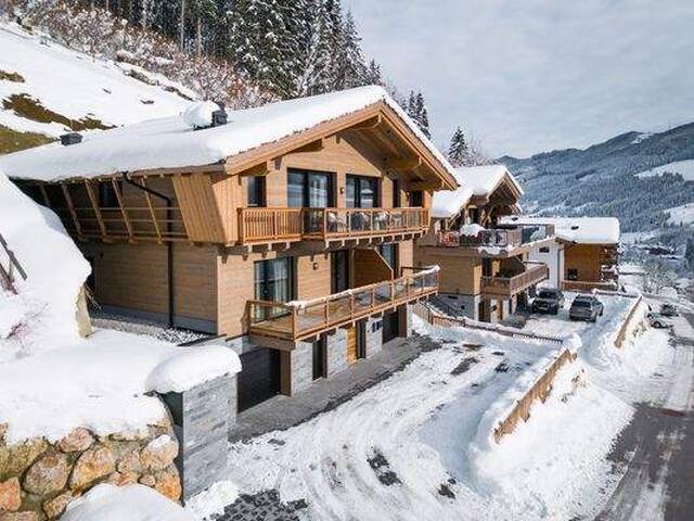 Immobilie in Mühlbach am Hochkönig - Chalet FRIEDA - Elegantes Bergchalet in Mühlbach - Modernes Design trifft Naturidylle - Bild 1
