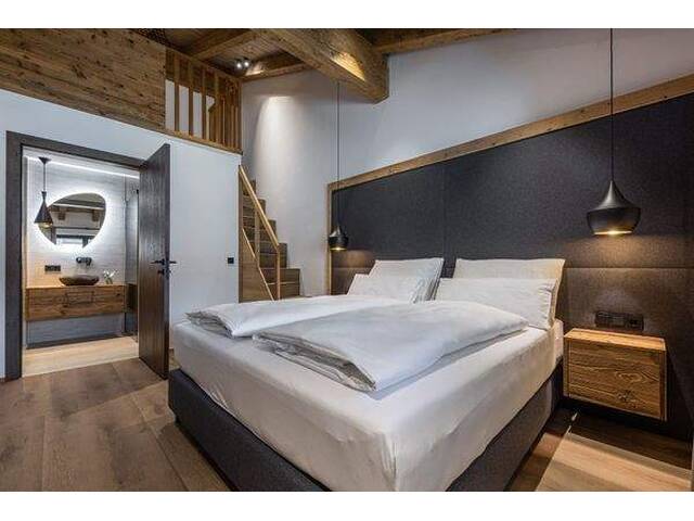 Immobilie in Mühlbach am Hochkönig - Chalet FRIEDA - Elegantes Bergchalet in Mühlbach - Modernes Design trifft Naturidylle - Bild 2