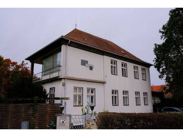 Immobilie in Hausleiten - Ihr Traumhaus in Hausleiten: 285 m², 2 Terrassen, 3 Garagen – gestalten Sie es nach Ihrem Stil! - Bild 0