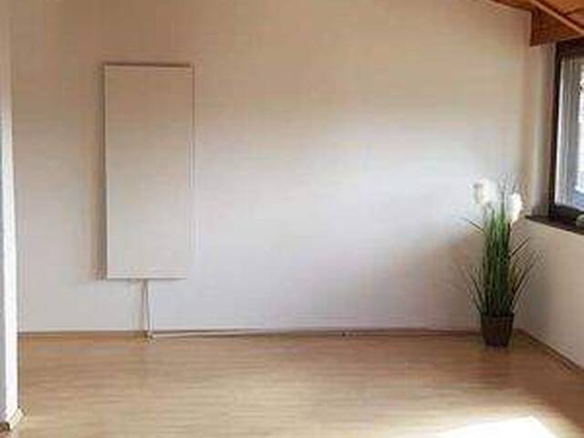 Immobilie in Feldkirch - Leistbare, große 4 – Zimmer –Wohnung in sonniger und ruhiger Lage von Feldkirch-Gisingen! - Bild 3