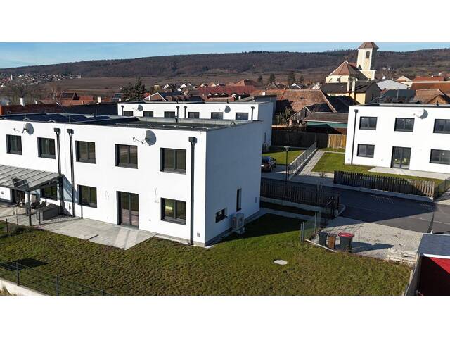 Immobilie in Obermarkersdorf - Einziehen und wohlfühlen: modernes Einfamilienhaus mit schönem Weitblick in Obermarkersdorf - Bild 1