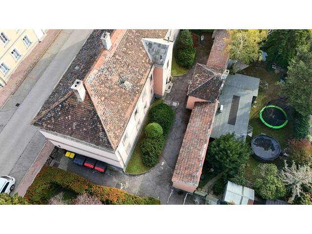 Immobilie in Möllersdorf - Attraktives Zinshaus mit Entwicklungspotenzial - Bild 1