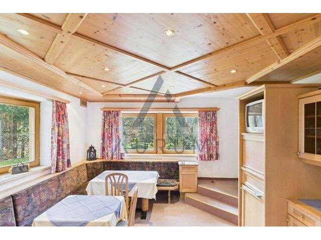 Immobilie in Ellmau - Entwicklungspotenzial: Großzügiges Grundstück mit Bestandsgebäude - Ferienpension - Bild 3