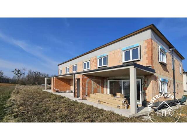 Immobilie in Saxen - Modernes Wohnen - Neubau-Reihenhäuser in Saxen - Bild 1