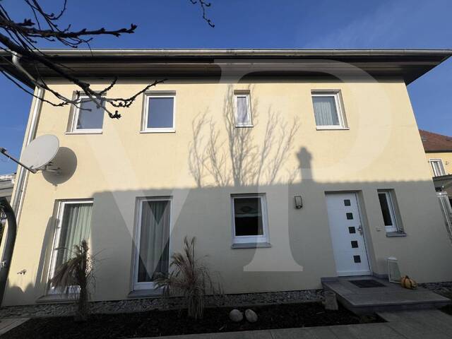 Immobilie in Pasching - Charmante Doppelhaushälfte in zentraler Siedlungslage - Bild 2