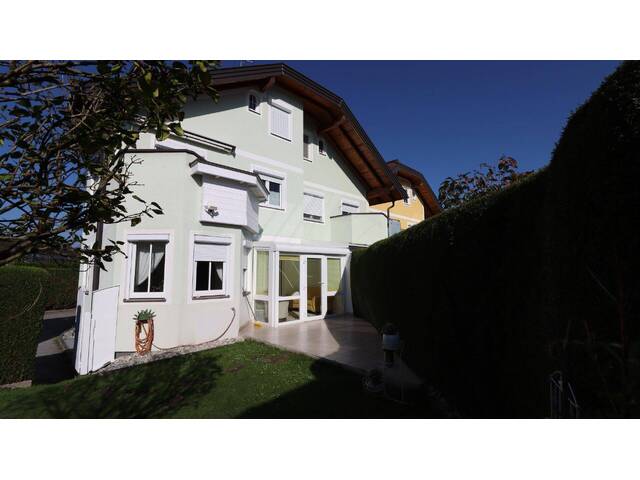 Immobilie in Walserberg - Traumhaftes Wohnen am Walserberg: Moderne Doppelhaushälfte mit Bergblick, großem Garten und viel Platz für die ganze Familie! - Startpreis € 500.000 - Bild 0