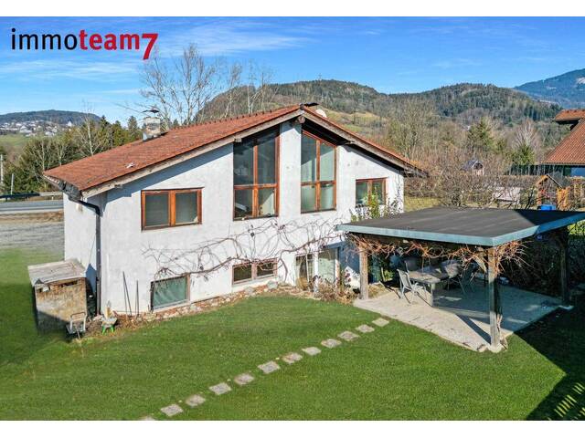 Immobilie in Frastanz - Sanierungsbedürftiges Haus auf großem Grundstück - Bild 0