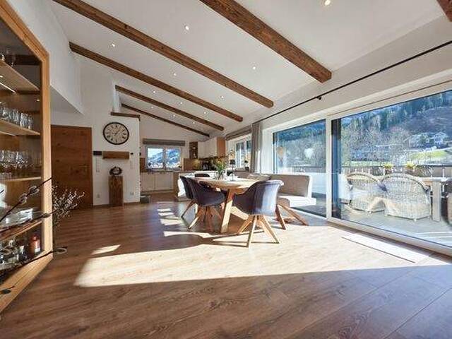 Immobilie in Hopfgarten im Brixental - Mehrfamilienhaus in Naturlage - Bild 2