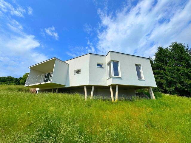Immobilie in Bocksdorf - B O C K S D O R F - Sonniger Bungalow mit Panoramablick und Erstbezug! - Bild 1
