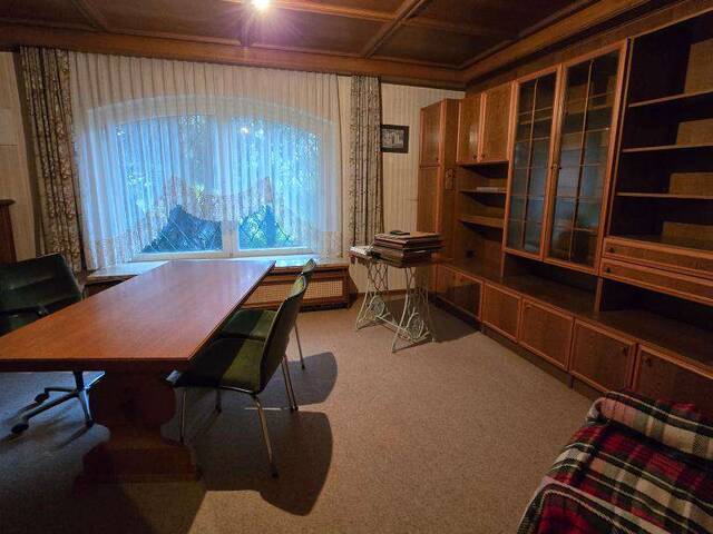 Immobilie in Kierling - Rohdiamant mit 300m2 Wohnfläche auf ca. 2580m2 Grundfläche in 3400 Klosterneuburg - Kierling! - Bild 4