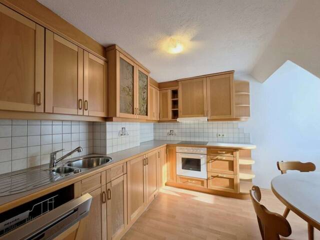 Immobilie in Kleinveitsch - Sofort verfügbare DG-Eigentumswohnung in zentraler Lage - Bild 3