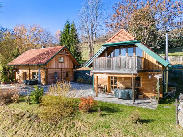 Immobilie in Hüttenberg - Wunderschönes Holzhaus am Berg mit Panorama - Bild 2