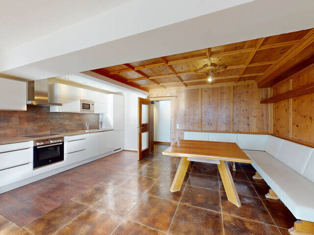 Immobilie in Seefeld in Tirol - Exklusive Wohnung über dem Dorfplatz Seefeld mit Südbalkon & Tiefgarage - Bild 2