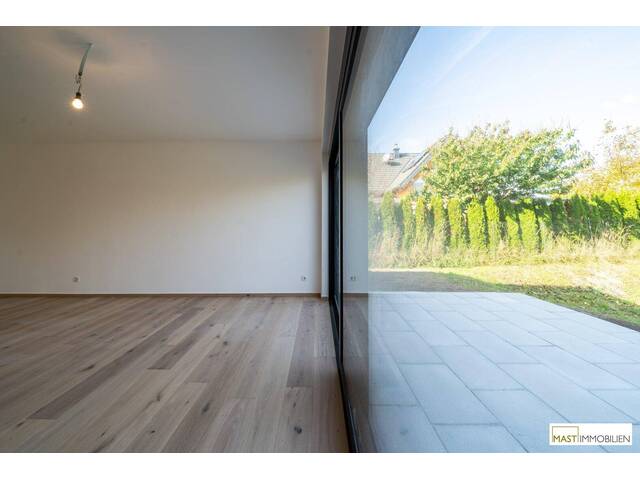 Immobilie in Wieselburg - Provisionsfrei! Direkt vom Bauträger! Sofort bezugsfertige Doppelhaushälfte mit Blick auf das Wasser und 464 m2 Grundfläche! - Bild 1