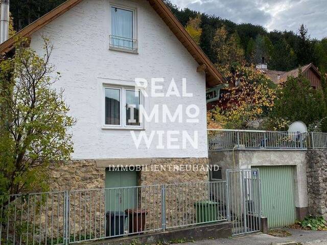 Immobilie in Grünbach am Schneeberg - PROVISIONSFREI Charmantes Einfamilienhaus mit großem Potenzial in Grünbach am Schneeberg - Bild 3