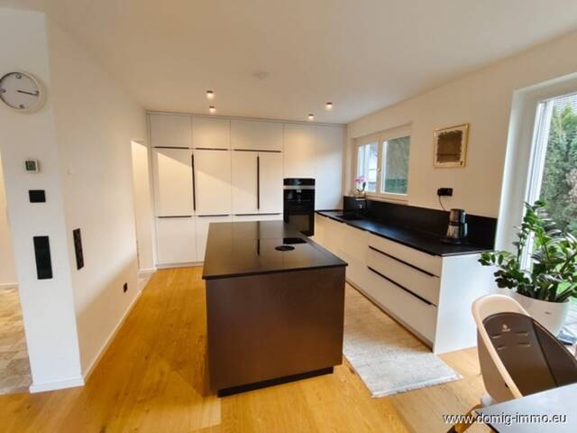 Immobilie in Rankweil - Stilvolles Haus optional mit Einliegerwohnung, Designausstattung & Traumgarten - Bild 0