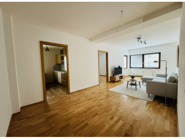 Immobilie in Steinach am Brenner - Preisreduktion!!! Steinach am Brenner: Attraktive 3-Zimmer-Wohnung mit Tiefgaragenabstellplatz - Bild 1